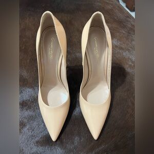 Gianvito Rossi,Shoes for women,Size 8 1/2 , Tan colors